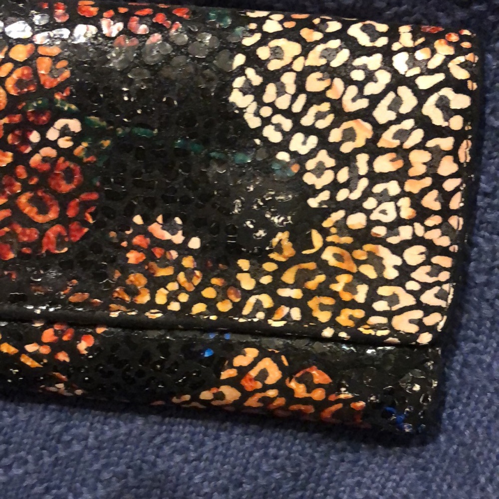 HOBO Multicolored Clutch - Picture 3 of 7